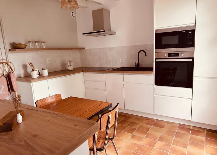 Casa de Férias Maison Lumineuse 2 Proche Circuit *